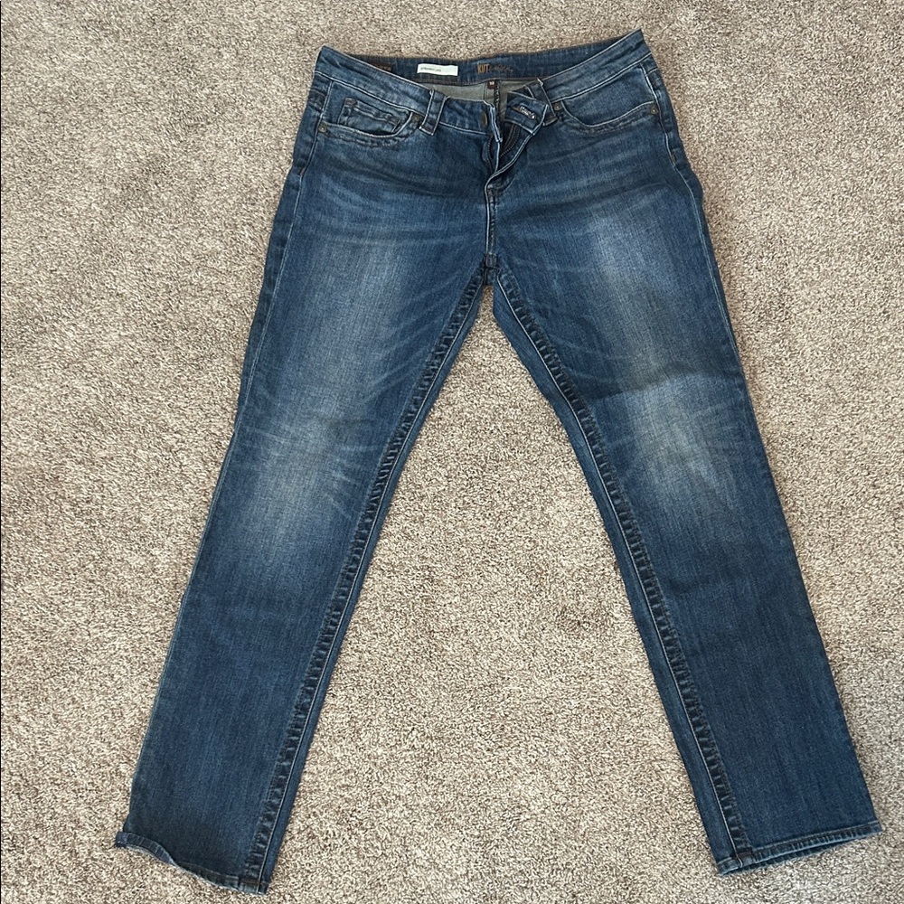 Kut from the Kloth Medium Blue Straight Leg Jeans
